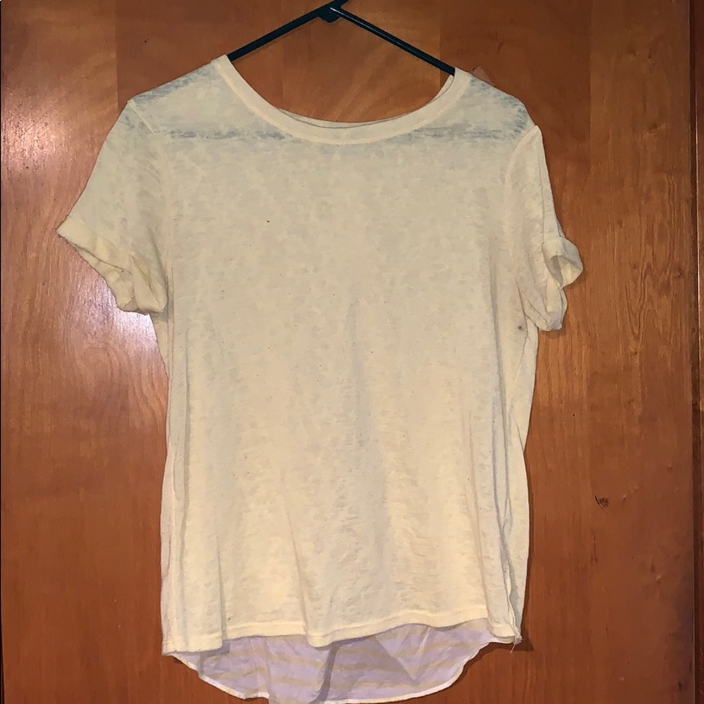 Yellow t shirt